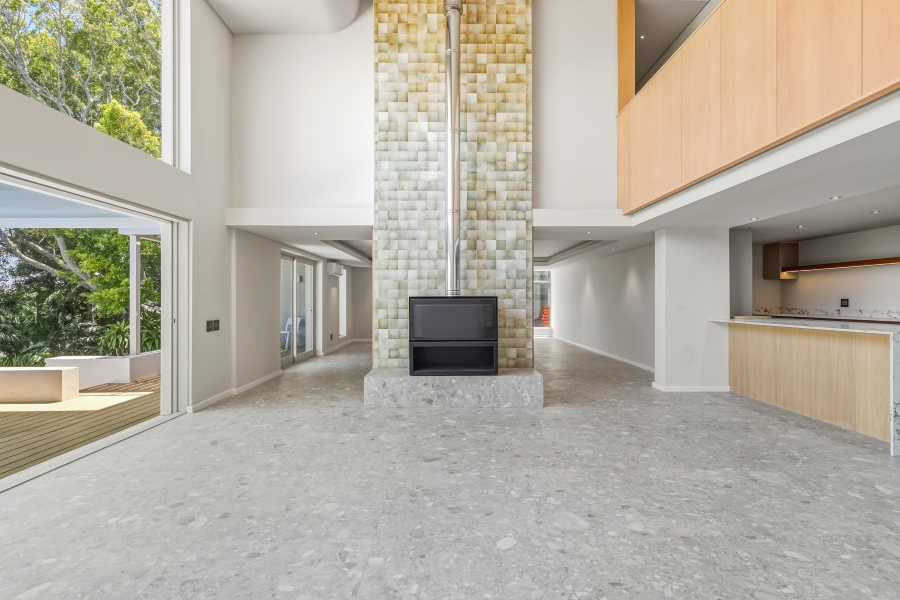 5 Bedroom Property for Sale in Camps Bay Western Cape